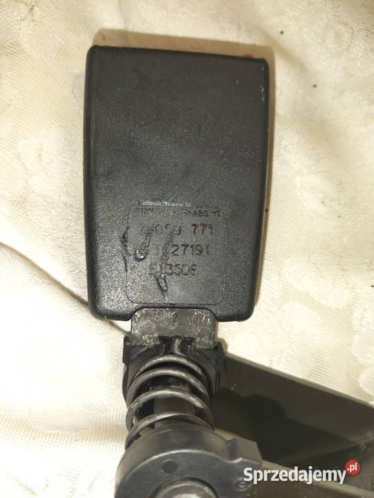 Zaczep pasa bezpieczeństwa tylny lewy BMW E60 Poręba