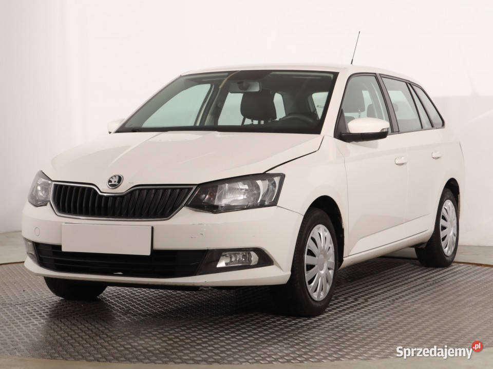 Skoda Fabia 10 radio Samochody osobowe Katowice sprzedam