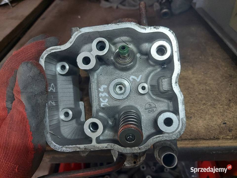 Honda CBR 125 jc34 głowica zawór zawory CBR125 Jelenia Góra