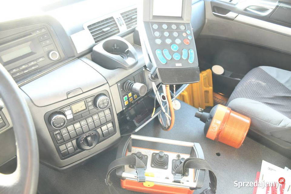 Uzywana Wywrotka 4x4 z dzwigiem MAN TGS 18320 Warszawa sprzedam