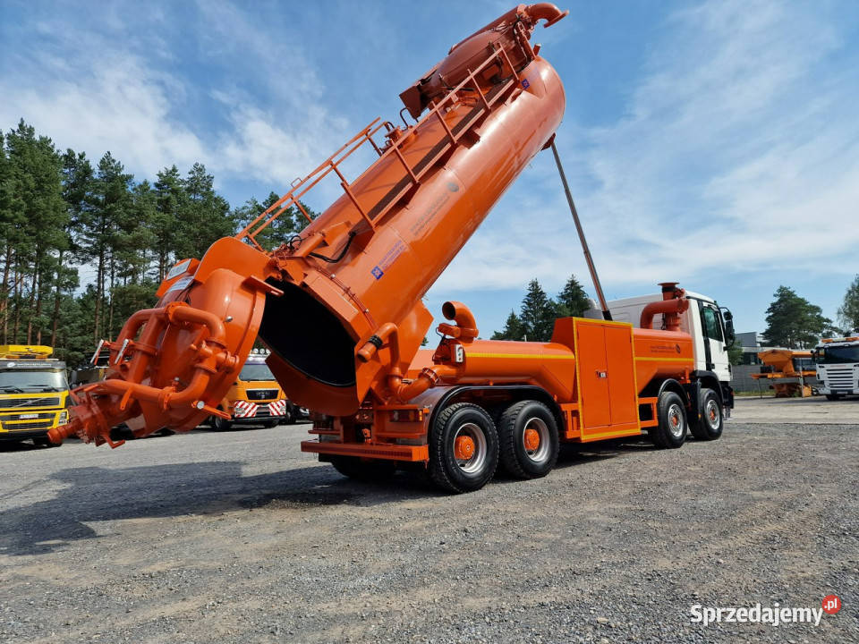 Mercedes Ładowarka próżniowa ssąconadmuchowa Daleszyce