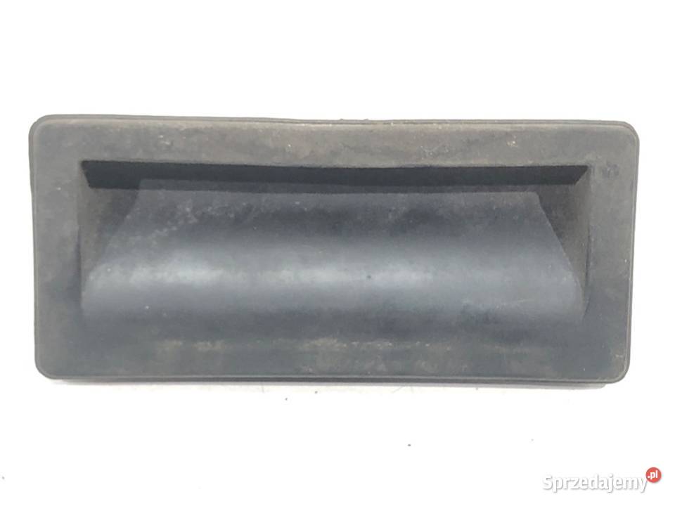 KLAMKA KLAPY TYŁ VW PASSAT B7 5N0827566 Kombi podkarpackie