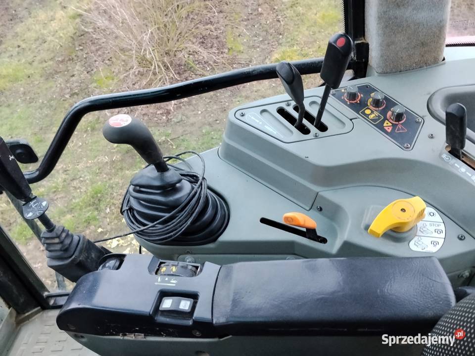 Massey Ferguson 6255 Lipsko