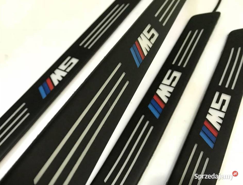 Nakladki na progi LED BMW 5 E39 Nakładki progowe