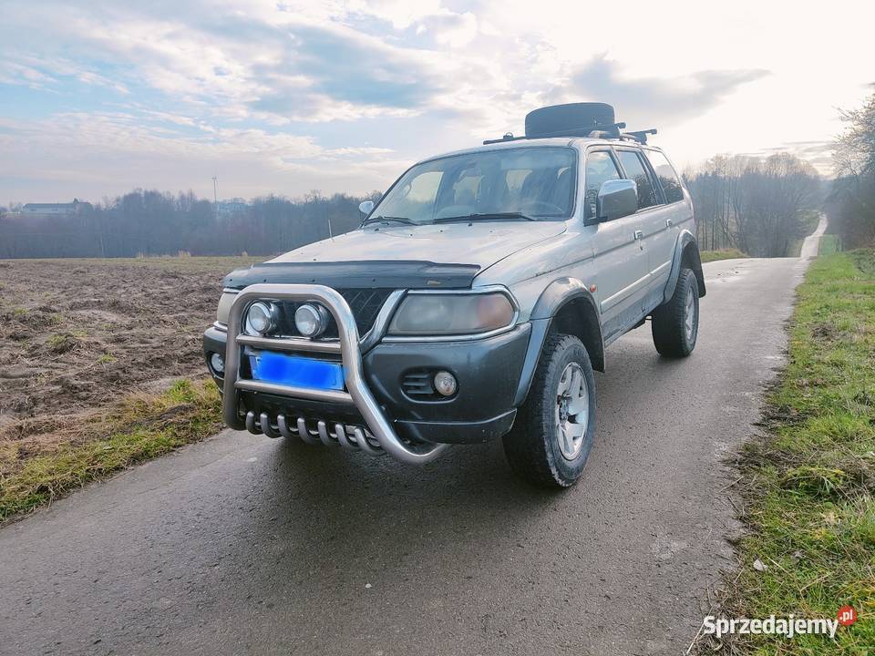 Mitsubishi Pajero Sport 4x4 30 V6 LPG 2001r Bogoria sprzedam