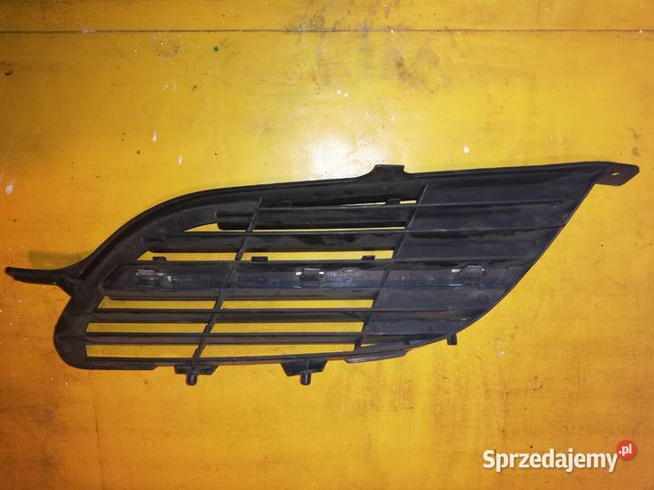 grill prawy atrapa Nissan Almera Tino r0006 Piotrków Trybunalski sprzedam