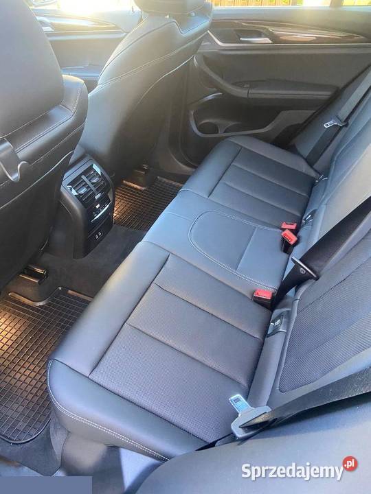 BMW X3 20 Benzyna 252 4x4 2023r niski przebieg Wierbka