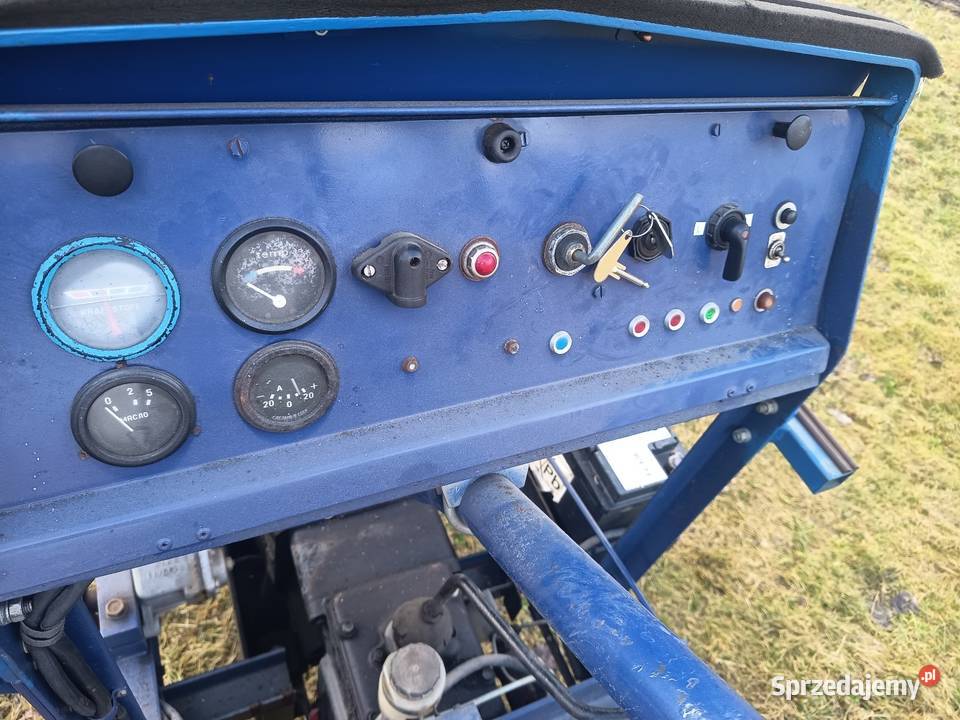 Traktorek traktor ogrodniczy sadowniczy SAM Gozdnica