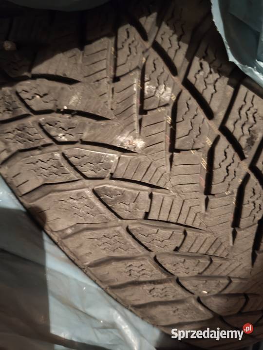 Opony zimowe runflat Goodyear 19555R16 stan 2 55 Radom sprzedam