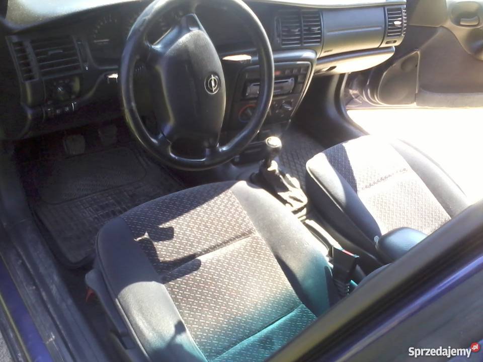 Opel Vectra 18 16V ABS Białki Dolne
