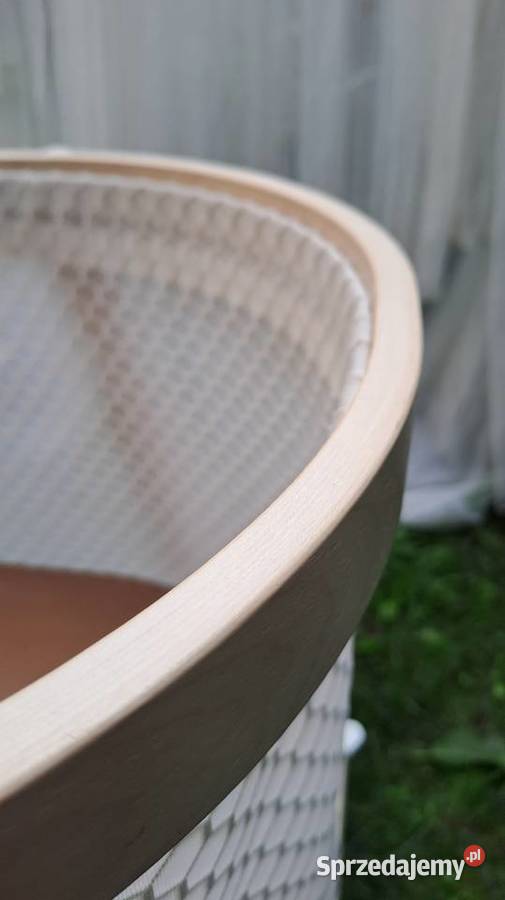 Łóżeczko niemowlęce na kółkach IKEA sprzedam