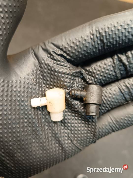 Odpowietrznik skrzyni biegów króciec silnik małopolskie Gołaczewy