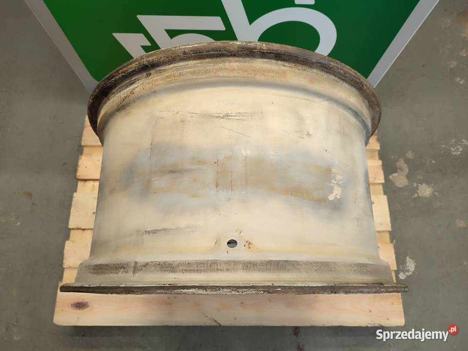 Felga 15X28 Deutz fahr 150 Agrotron Wilkowo sprzedam