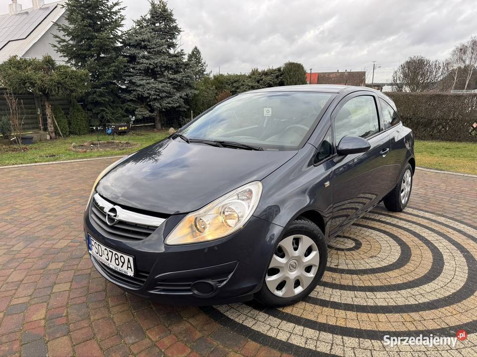 Opel Corsa D 2009 Benzyna 12 80 NISKI PRZEBIEG wielofunkcyjna kierownica lubuskie Drezdenko