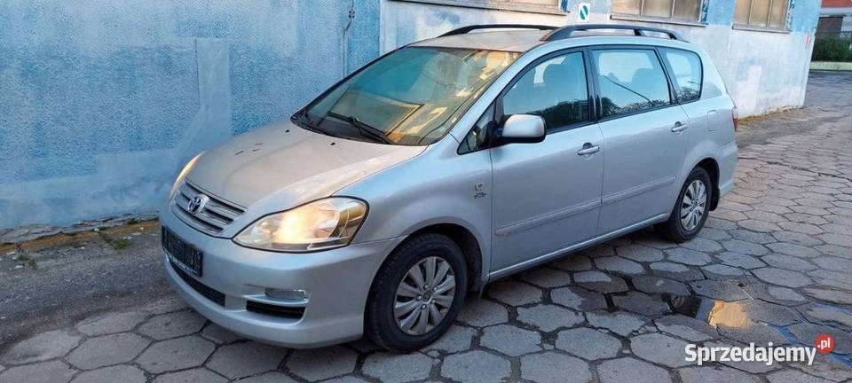 Avensis verso maska przód kompletna do założenia Rok produkcji 2003 Tarnów