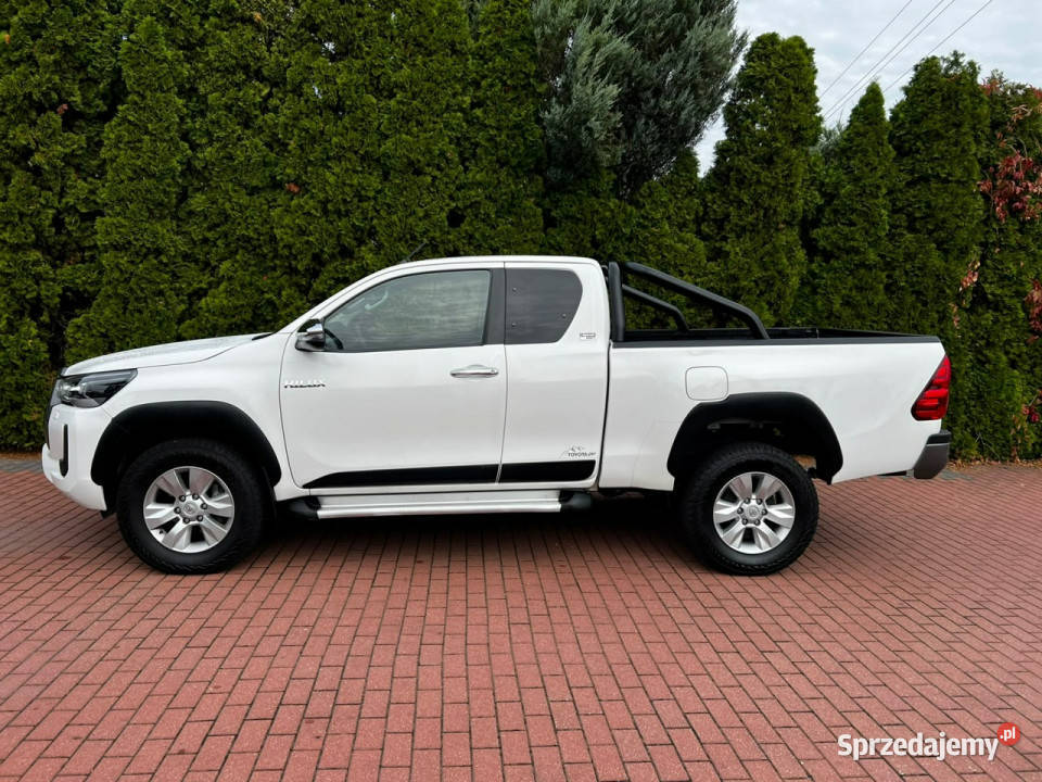Toyota Hilux 24 D4D Zarejestrowany Niski napęd 4x4 Baranowo