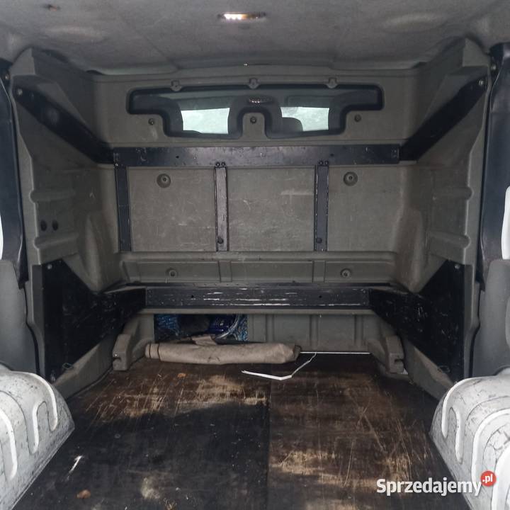 Trafic Vivaro Primastar brygadówka zabudowa Łódź