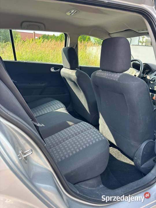 Renault Megane benzyna 1616V 2009 Rok produkcji 2009 Oleśnica