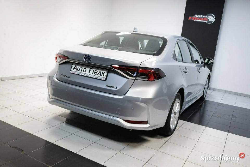 Toyota Corolla Salon PolskaI Konstantynów Łódzki