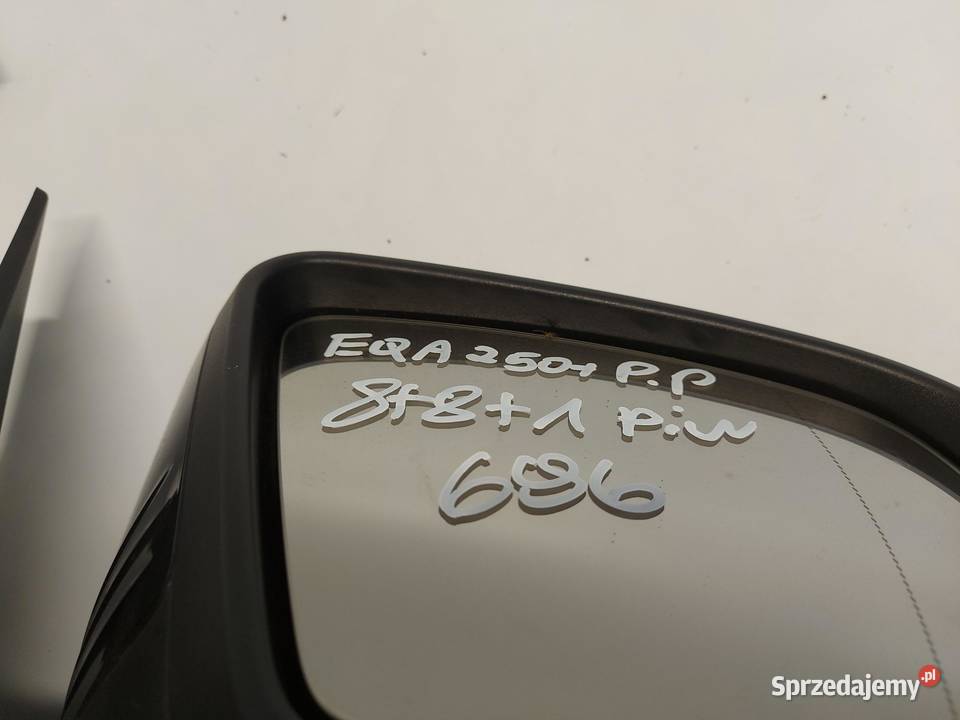 Mercedes EQA 250 W243 LUSTERKO RAWE PRZÓD 881 sprzedam