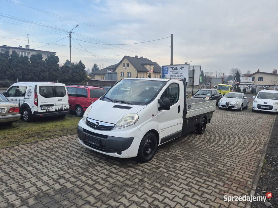 2011 Opel Vivaro Skrzynia 3 osoby 20d 114 KLIMA Bujaków