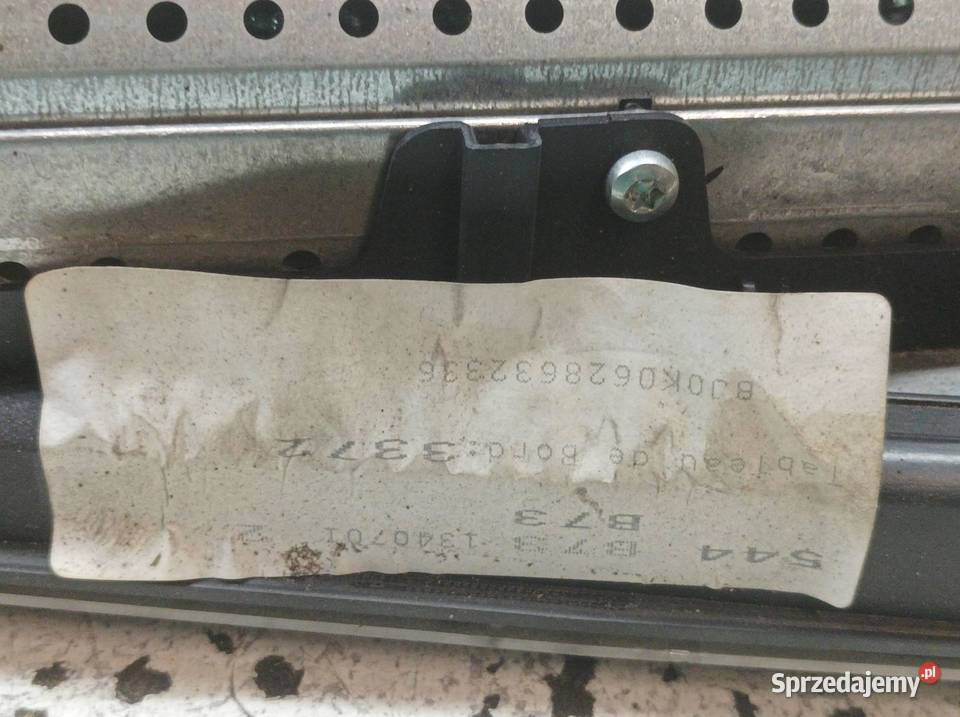 LICZNIK 8200263372 20 B WYŚWIETLACZ 163 Renault