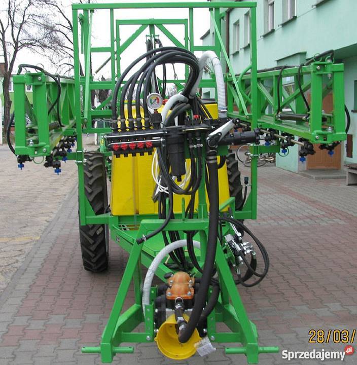 Skotarek Opryskiwacze Polowe Ciągane 1200l 18m nieuszkodzony Kuźnica Zbąska