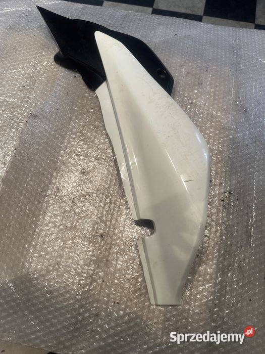 Honda XR 125 Bok Boczek Prawy Wypełnienie V339 Poznań sprzedam