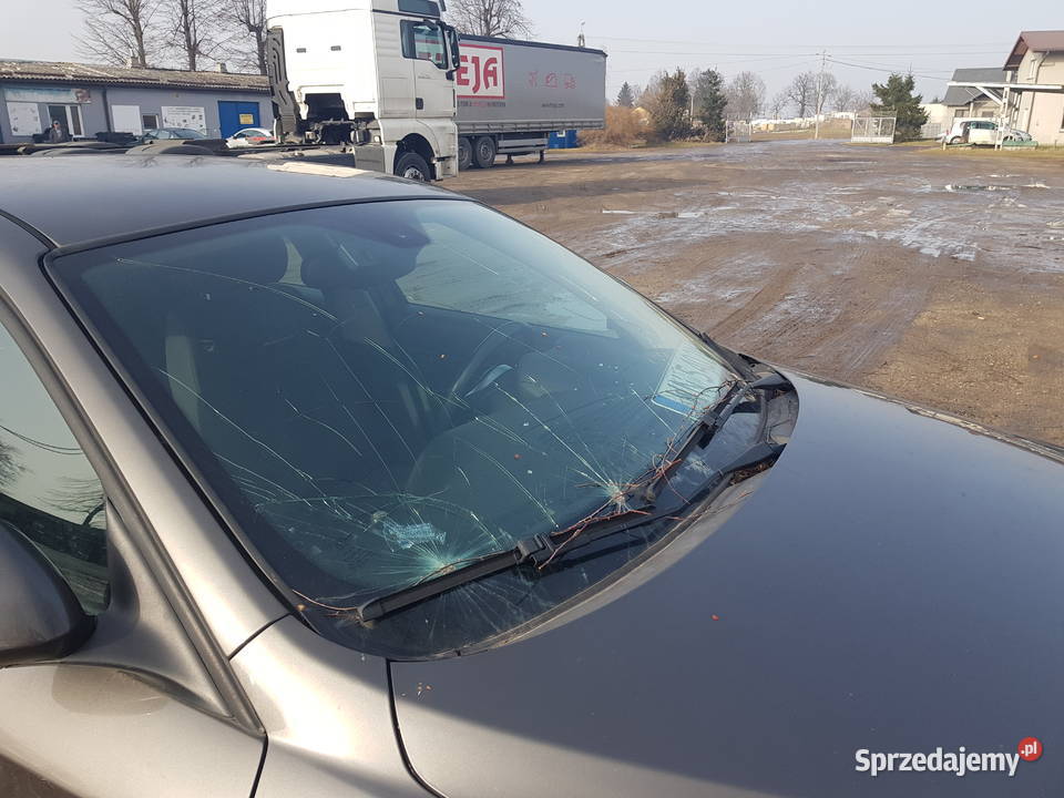 Okazyjnie uszkodzona alfa 159 Warszawa