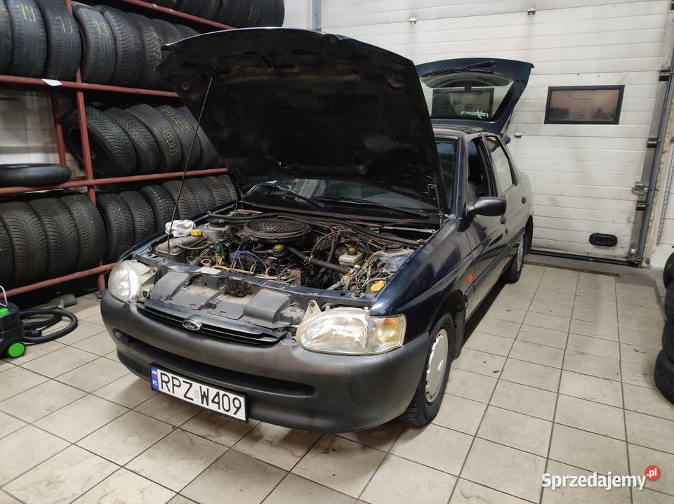 Ford Escort mk7 13 LPG 1996 podkarpackie Krosno sprzedam