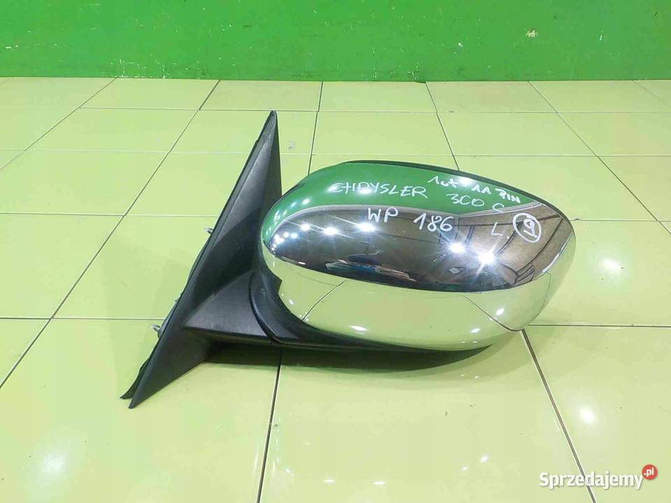 CHRYSLER 300C 30 CRD 06r SEDAN 4D lusterko lewe Suków