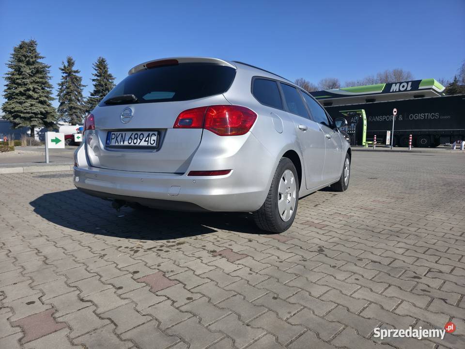 Sprzedam opla astre sports tourer 16 benzyna elektryczne lusterka wielkopolskie Wilczyn sprzedam