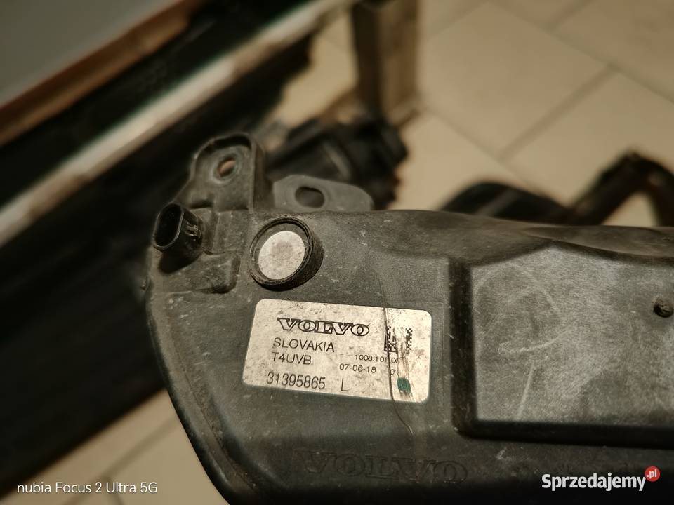 Volvo XC60 Żaluzja górna i dolna wzmocnienie ALU Pozostałe Ostrów Wielkopolski