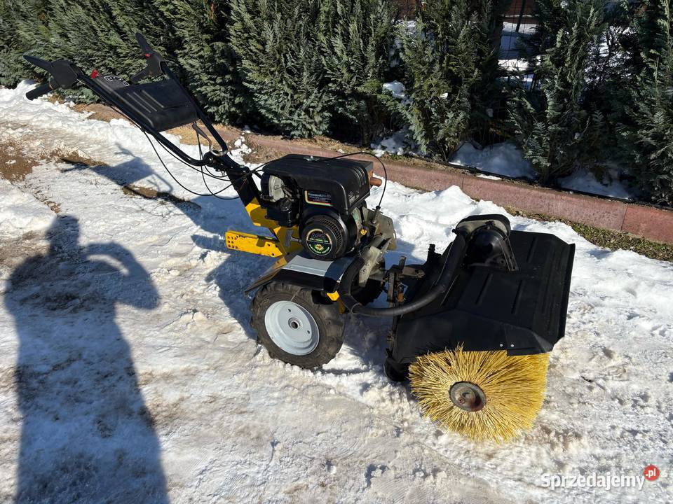 Zamiatarkoodśnieżarka Texas 2002 Futura silnik Sulęcin sprzedam