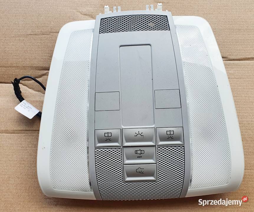 MERCEDES W204 2012 LAMPKA PODSUFITKI A2048202001 mazowieckie Radom