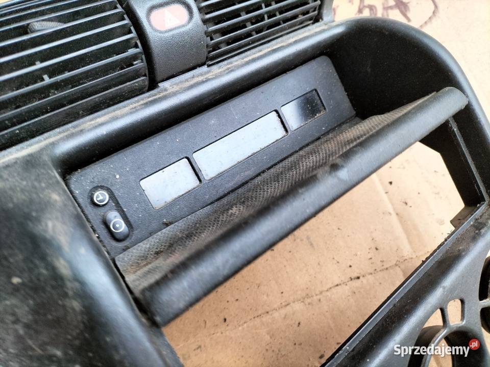 OPEL ASTRA F RAMKA RADIA PANEL WŁĄCZNIK