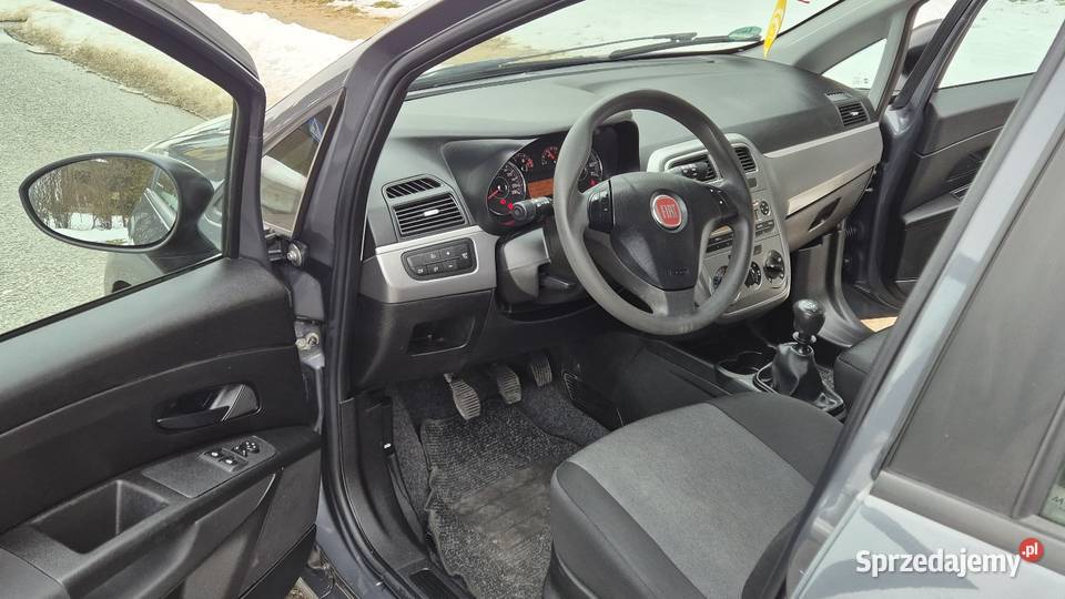 FIAT PUNTO 12B NOWY MODEL OPŁACONY Z NIEMIEC Końskie