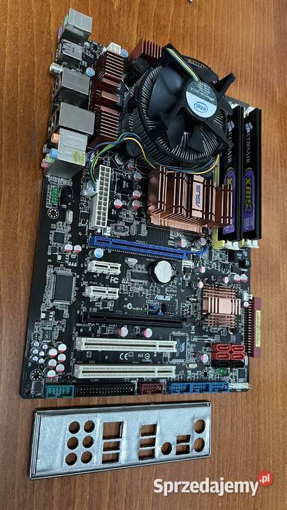Asus P5K PRO Intel Xeon E5440Corsair 2GB RAM Katowice