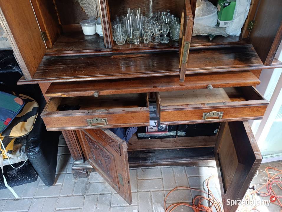 Kredens secesyjny Poznań