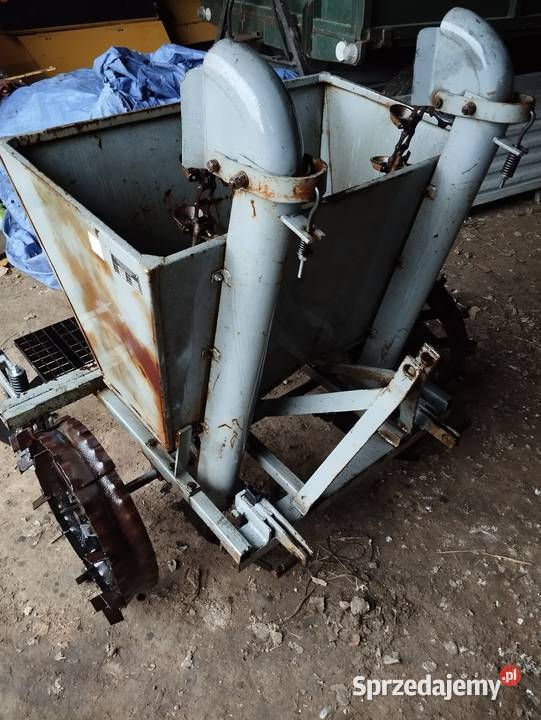 Sadzarka do ziemniaków sprzedam