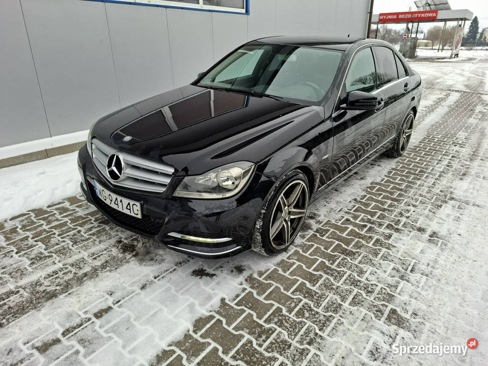 Mercedes C 180 Avantgarde pakiet AMG 18 Benzyna Jacków sprzedam
