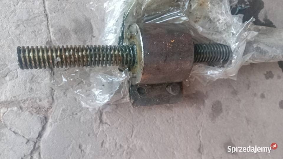 Śruba trapezowa z nakrętką do trak taśmowy Dryszczów