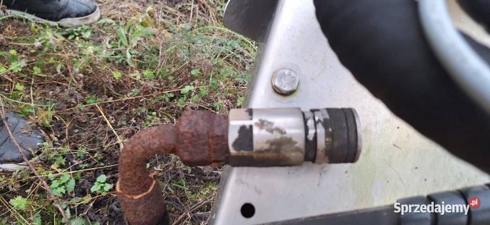 Posypywarka Nido STRATOS B0812 VCXN Motylewo sprzedam