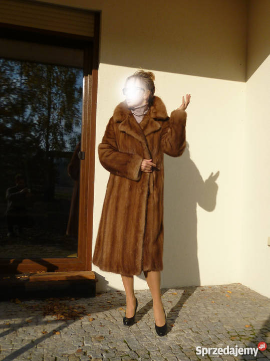 Futro z norek Saga Mink