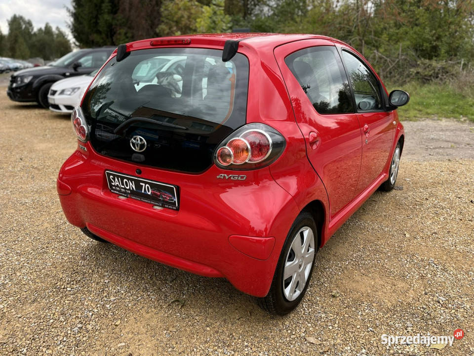 Toyota Aygo 10 1właściciel Stan BEz Oznak czerwony Aygo śląskie Częstochowa