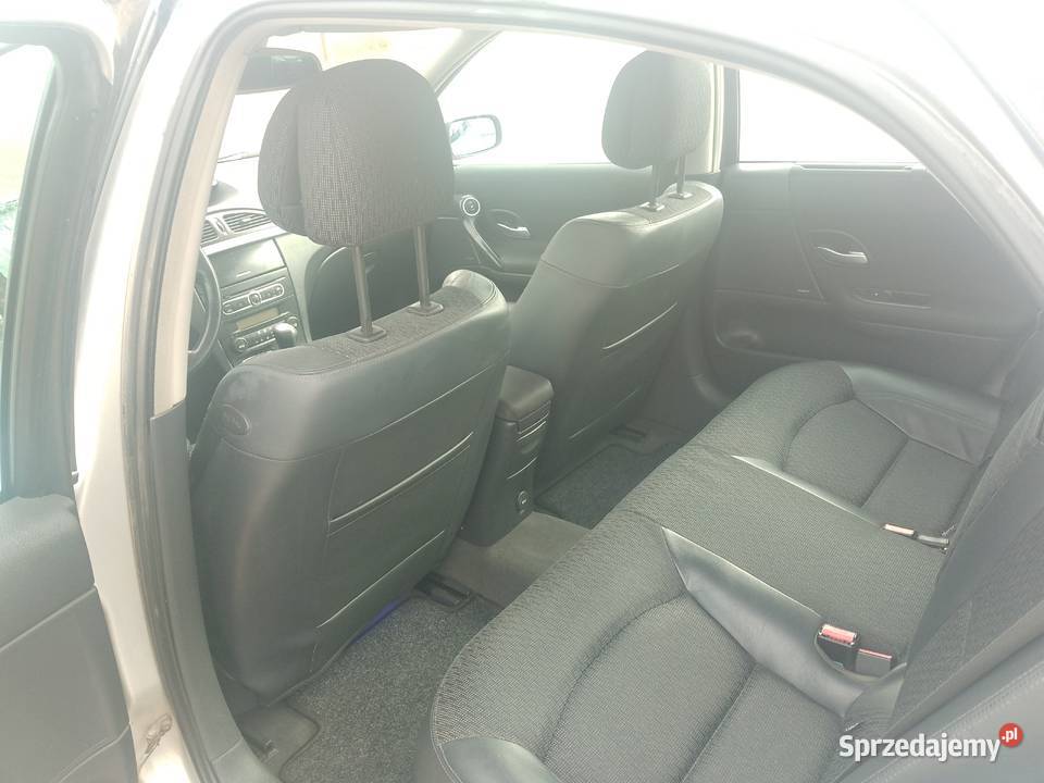 Renault Laguna II ph II 19 dCi 130 manualna Poturzyn
