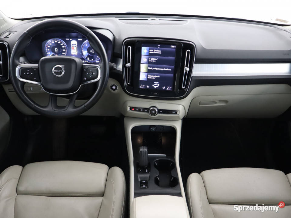 Volvo XC40 D4 AWD isofix