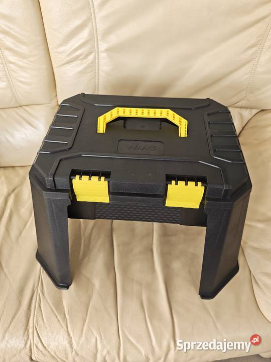 Taboret majsterkowicza ze schowkiem na narzedzia Dębica