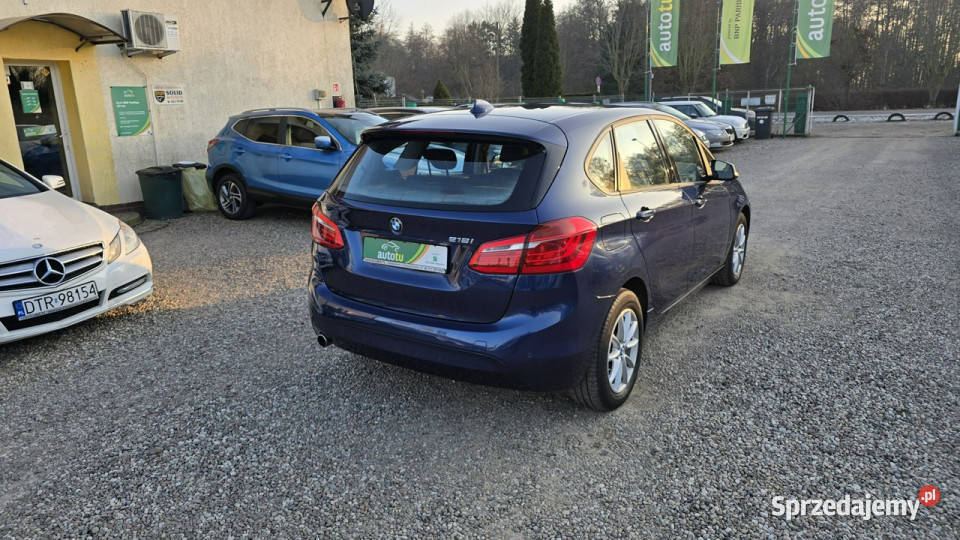 BMW 218 Serwisowana PDC HAK Efficient Dynamics centralny zamek Zieleniewo