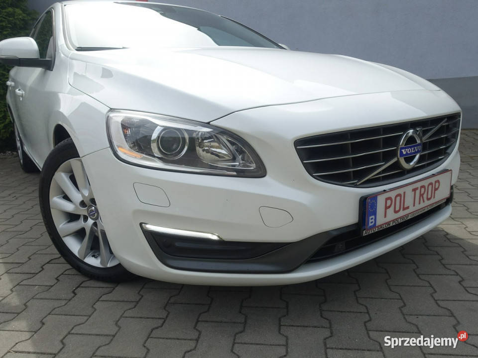 Volvo V60 20D Xenon Navi Alu Klimatronik garażowany śląskie Częstochowa sprzedam